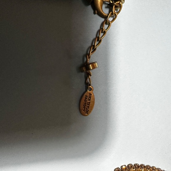 Jewellery bundle - Picture 9 of 13